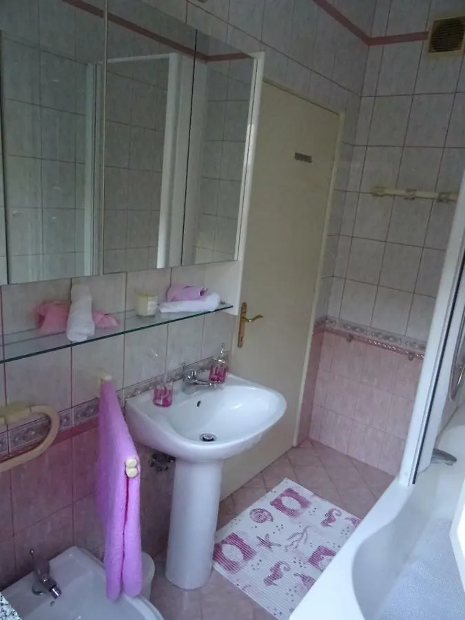 Apartman Iris S Terasom Rijeka